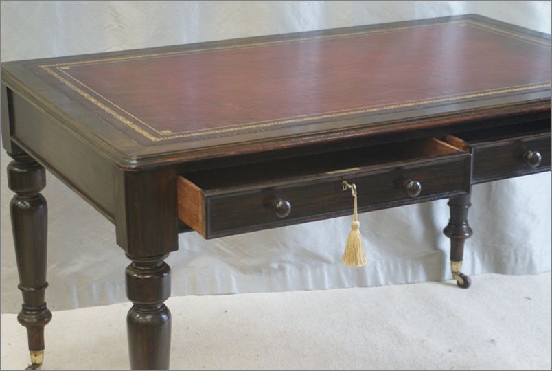 3052 Drawer detail